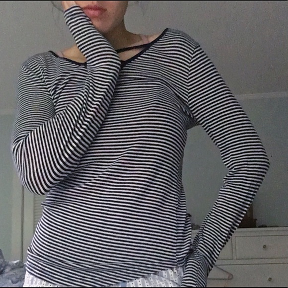 striped long sleeve tee - Picture 3 of 3